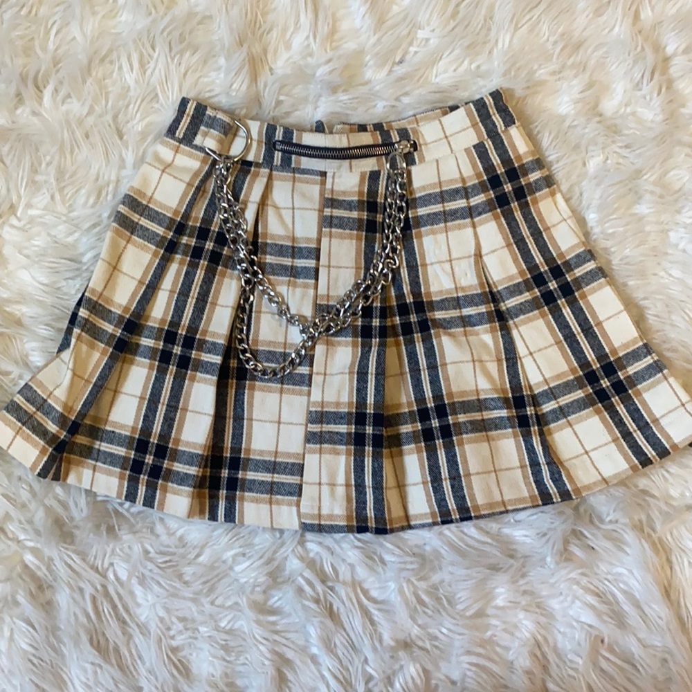 Plaid skirt